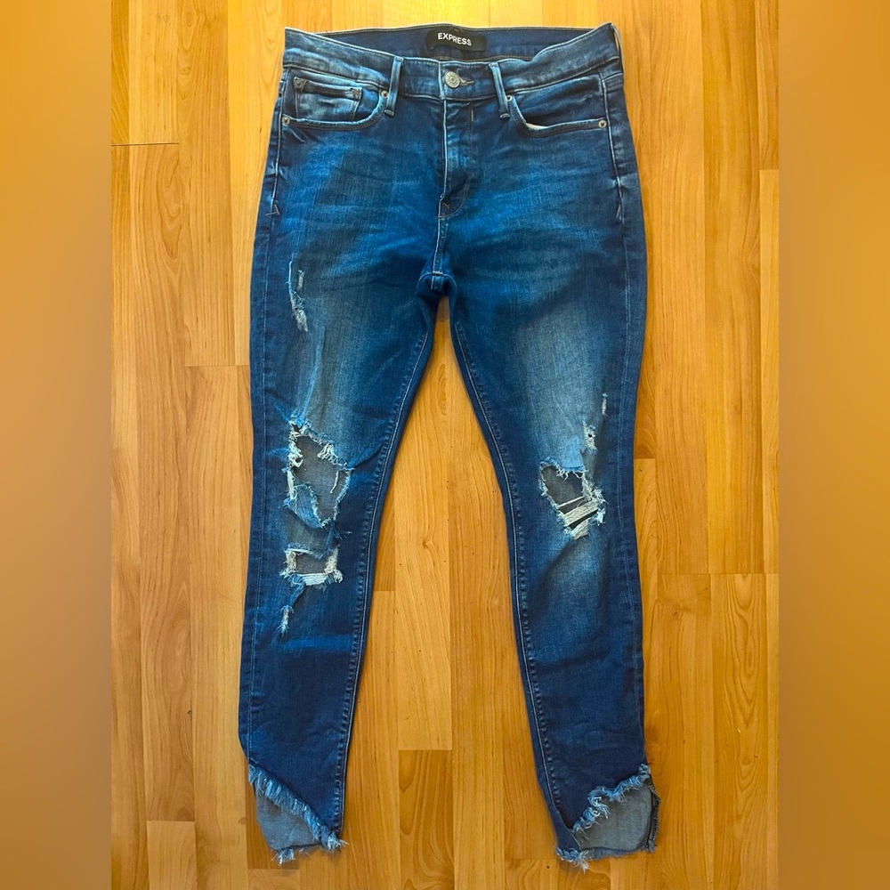Express destroyed jeans